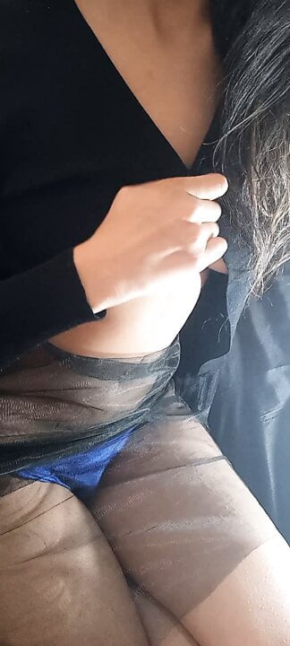 Genç milf Hint kız lavisha gösterme ona büyük boobies bölüm ben