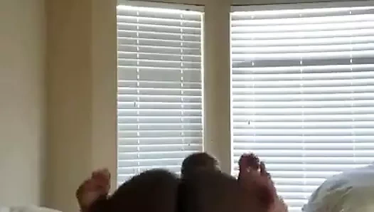 Karımı büyük çük arkadaşımla paylaşıyorum