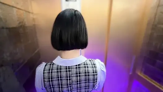 Asansör seksi. Tatilde ofis binası.