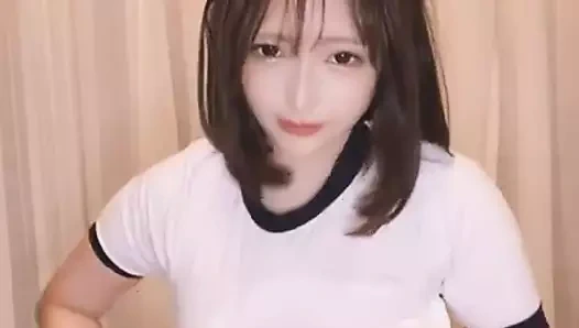 Harika alt göğüsleri olan yakışıklı, echi-chi spor salonu üniforması denedim!