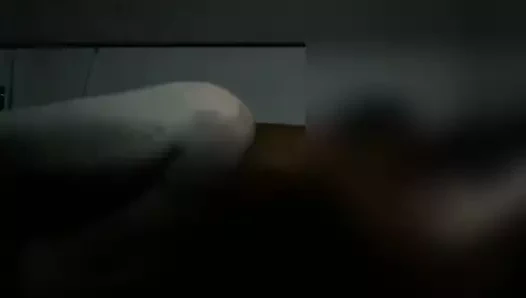 Amatör redhead orgazm ile dev memeler üzerinde bbc taşakları derin