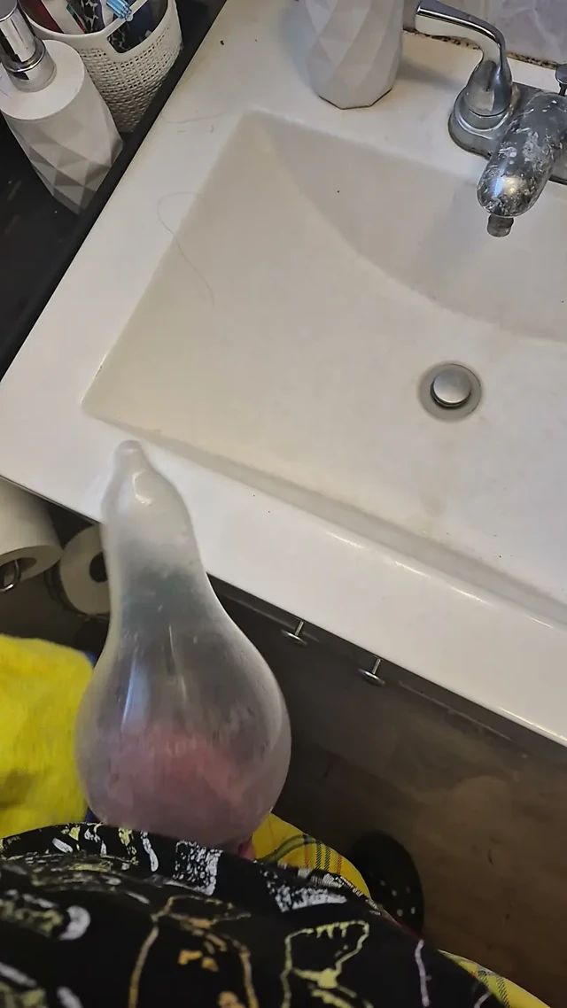 Prezervatif kullanarak sabah mastürbasyonu