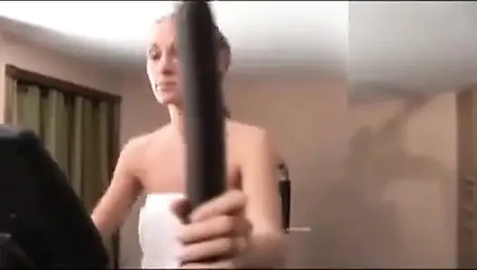 Fransa'dan sevimli lezbiyen kızlar duşta eğleniyor