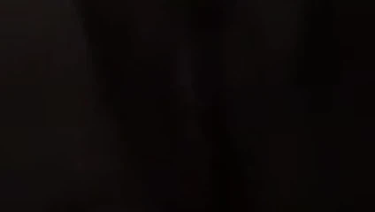 Fışkırtana kadar karısını parmakla.