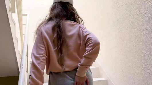 Yağlanmış göt, övgü dolu inleme 💦, komşumun beni her yerinden sert sikmesini istiyorum