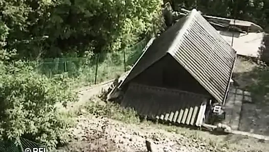 90'lı yılların klasik dvd'si ve bazı yaşlı kız seks sahneleri