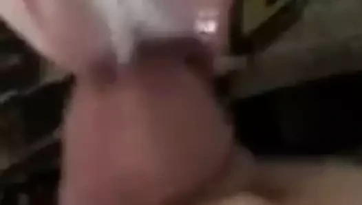 Sürtük döl yutuyor