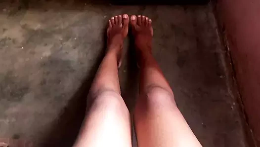 Hint kız solo mastürbasyon ve orgazm video 20