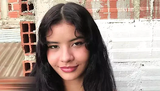 Mafelago aynı anda çok ateşli ve hassas bir genç kız - porno en español