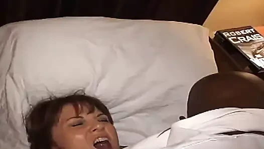 Slutwife içinde yüksek topuklu dövülerek tarafından bbc