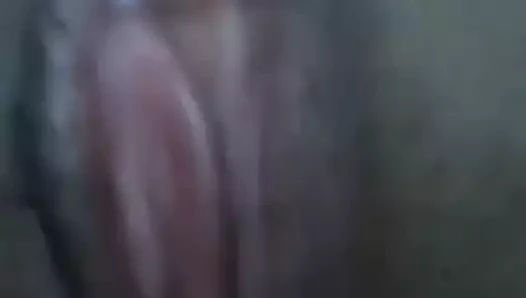 Bir kız benimle alay ediyor