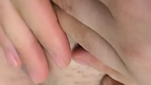 Suudi karımın büyük bir amcığı ve büyük göğüsleri var
