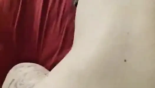 Edepsizce konuşan düşkünü evli kadın