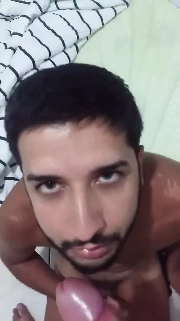 Facecumming e tokat sürtük