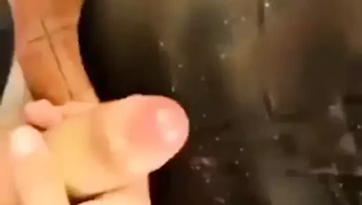 Yakın çekim yüze boşalma