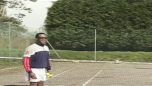 Büyük Omar'ın İngiliz maceraları: ıslak kapkaçlar (2003)