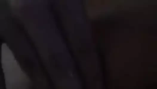 Tombul buluşma sürtüğü