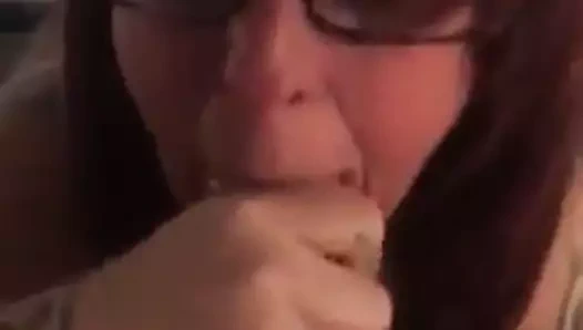 Milf vermek oral seks içinde the poz