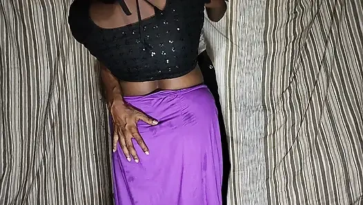 Ateşli sari romantizmi ve romantizm zamanı ve seks