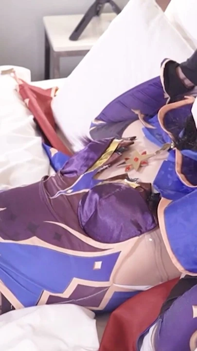 Genshin impact mona cosplayer sikiliyor, otaku festivali'nden sonra 3 | Klip 1