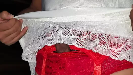Beyaz parlak naylon nostaljik frikiği