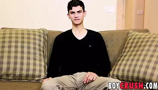 Sevimli justin cross cinsel deneyimlerini anlatmayı seviyor