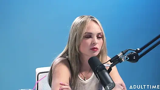 Lilly Bell exibicionismo, sexting e empoderamento no podcast Adult Time