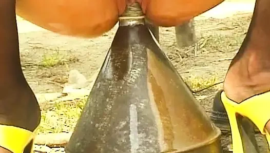 Almanya'dan esmer kadın her zaman bu sikişi istiyor