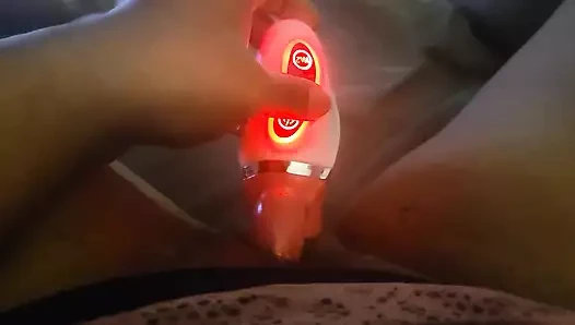 Kıllı latin amcığım tüm titreşimi aldı