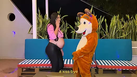 Bir arkadaşım hamileliğim için bana bir sürpriz yapıyor