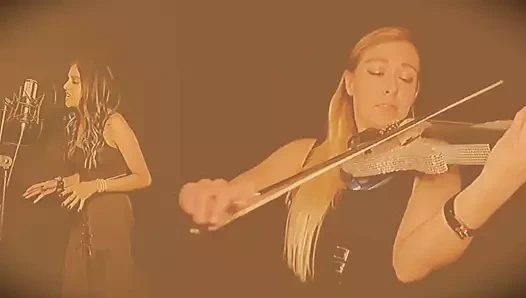 Bu kız arkadaşımla çıplaklık olmadan dalga geçmek için