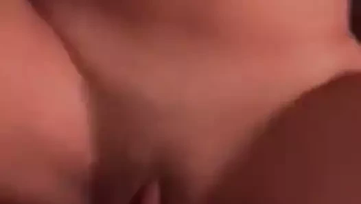 büyük oğlanla 18 yaşındaki kız