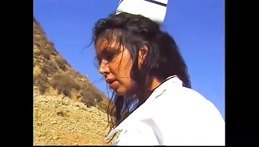 Üç lezbiyen için üçlü grup seks nostaljik sikiş