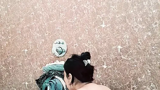 Puja yenge sabah blogları banyo sahnesi