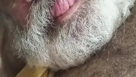 KIRLI YAŞLı ERKEK KıLLı GÜÇLÜ PENIS MAKRO ÇOK KALıN SÜT