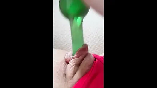 Konuşma yok, sadece amcık yakın çekim oyuncak mastürbasyonu