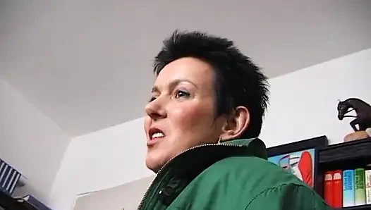 Busty amateur MILF slut sucks small dick