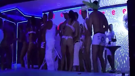 Sadece üyeler için Kadife swingers kulübü dans partisi