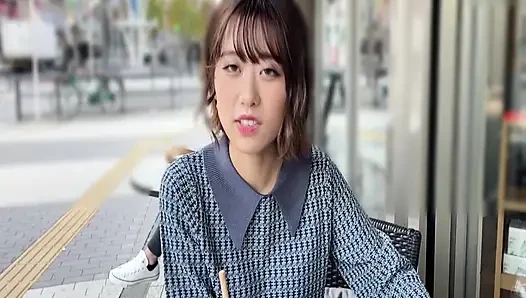 A087G12 büyüleyici ve sevimli yüzü, utangaç titreşimsiz canlı bir kız ve inanılmaz bir kızla, eşleşen bir uygulamada vahşi bir seks çekimi yapıyor!