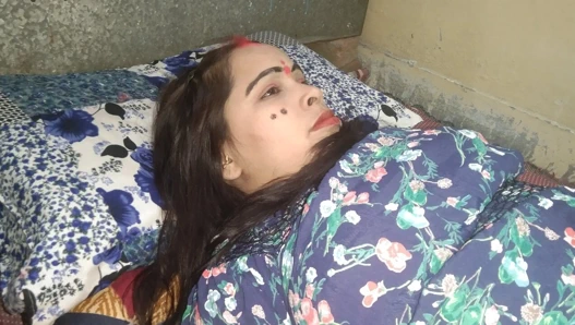 Hintli bangla yengeden en iyi oral seks ve ağzına boşalma