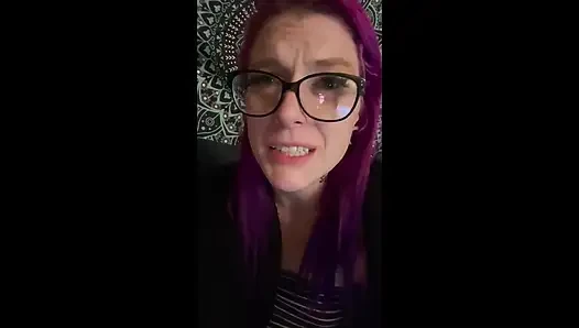 Yarak emici bir yarağı aşağı istiyor