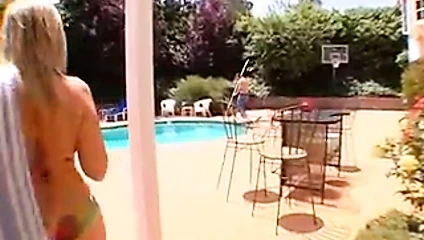 Milf sara bubblebutt