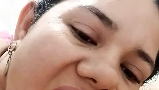 Novia Deep Throat