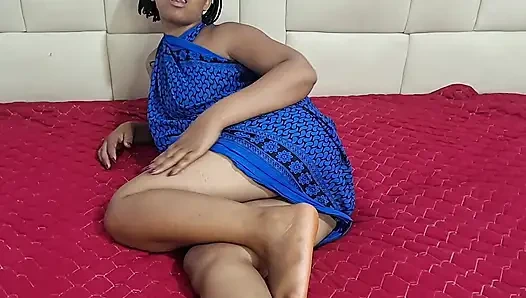 AFRCAN, A MOTHER FINGERS HERSELF ENTIRELY