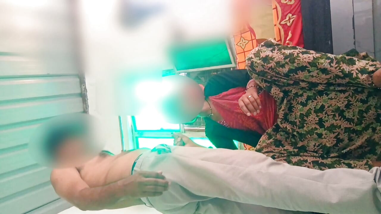 EVDE TEK BAŞINA VİRAL MMS VİDEOSU. Köy Bhabhi'si Erkek Arkadaşıyla. Uzun Süre Sonra Güçlü Seks. Bhabhi Orgazm Oluyor