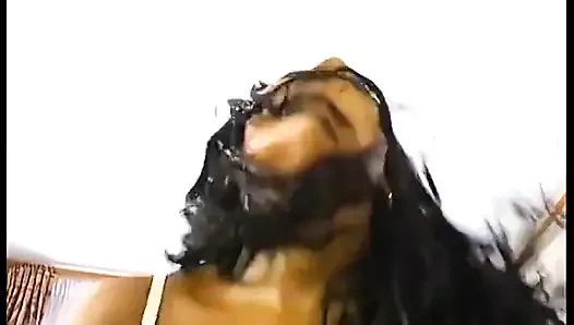 Bu iyi blackette eğlenmek için oyuncu seçmelerini geçiyor!