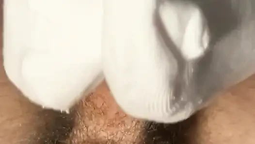 Ayaklarında bir çift, ellerinde bir çift... ve her şey değişiyor