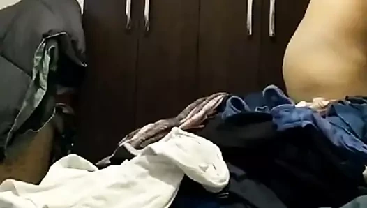 Desi Hint kız yürüyüş çıplak sonra banyo