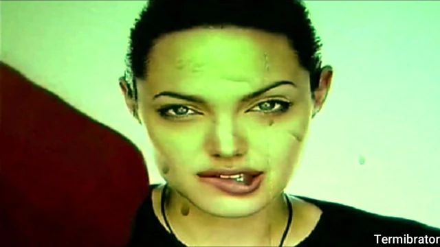 saygı duruşu angelina jolie
