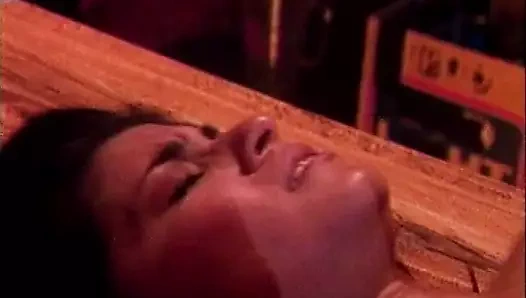 joey silvera, shawnee cates, woody long ile italyan prodüksiyon tarafından kaçırılmaması gereken iki sıcak ve sapık video